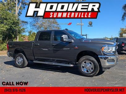 Used 2024 RAM 2500 Tradesman w/ Chrome Appearance Group