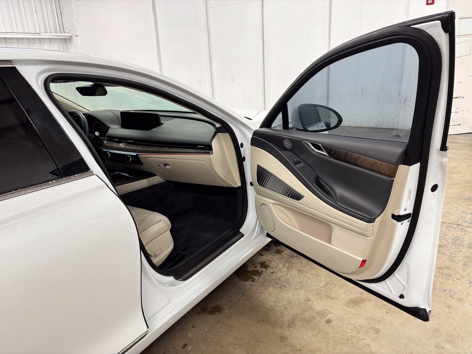 Used 2021 Genesis G80 3.5T w/ Prestige Package AWD/4WD image 17