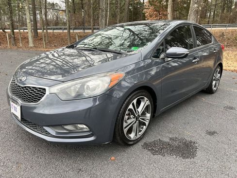 Used 2016 Kia Forte EX w/ EX Premium Package image 7