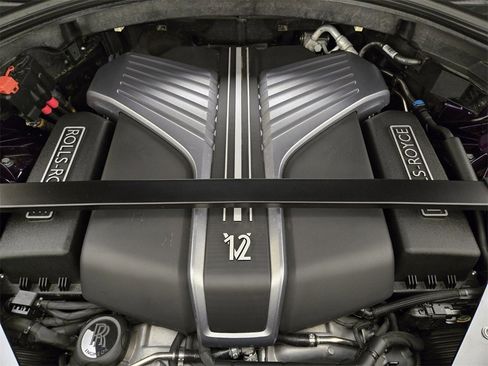 Certified 2023 Rolls-Royce Cullinan Black Badge w/ Driver's Package image 29