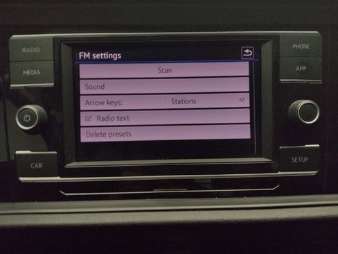 Used 2019 Volkswagen Jetta S w/ Driver Assistance Package image 25