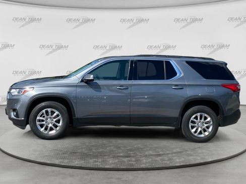 Used 2020 Chevrolet Traverse LT FWD image 4