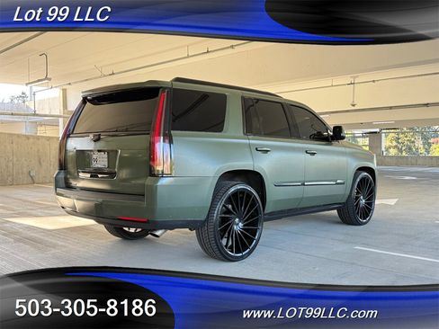 Used 2017 Cadillac Escalade Platinum image 6