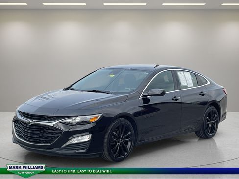 Used 2023 Chevrolet Malibu LT w/ Midnight Edition FWD image 2