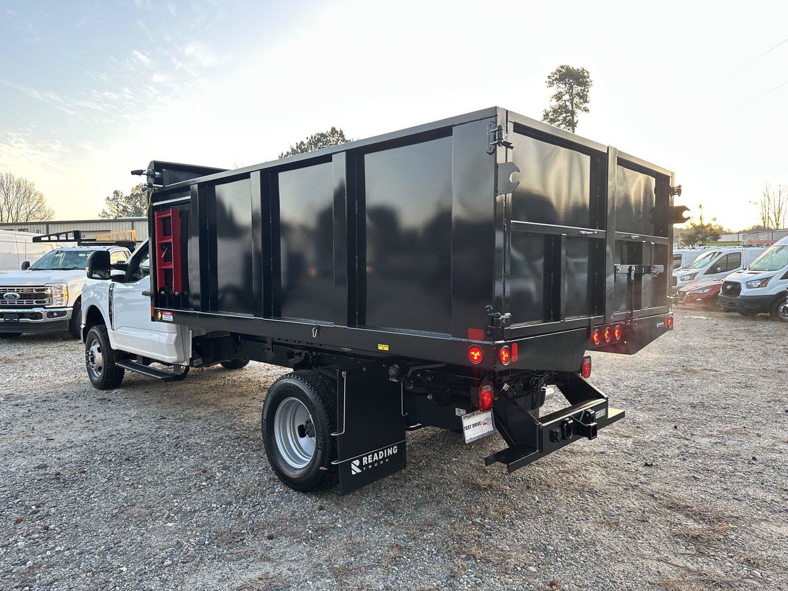 New 2025 Ford F350 XL w/ XL Chrome Package AWD/4WD image 5