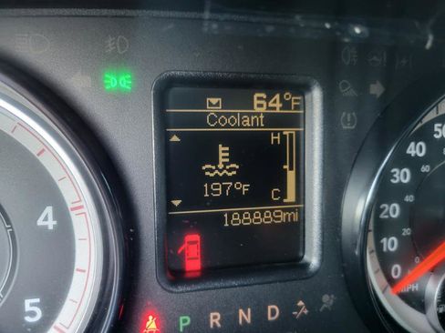 Used 2017 RAM 5500 Tradesman w/ Power & Remote Entry Group image 34