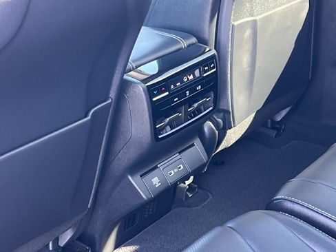 Used 2023 Acura MDX FWD w/ Technology Package image 25