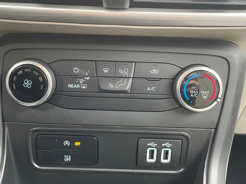 Used 2022 Ford EcoSport S AWD/4WD image 31