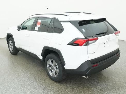 New 2025 Toyota RAV4 LE image 5