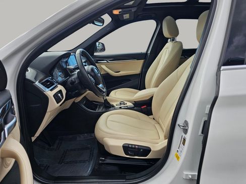 Used 2017 BMW X1 sDrive28i image 19