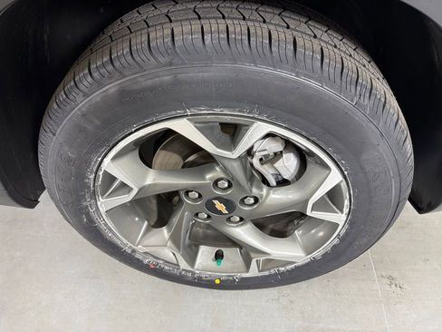 Used 2024 Chevrolet Trax LT image 13