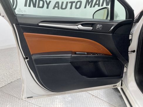 Used 2020 Ford Fusion Titanium FWD image 15