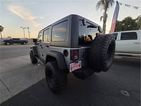Used 2013 Jeep Wrangler Unlimited Sport w/ PWR Convenience Group AWD/4WD image 8