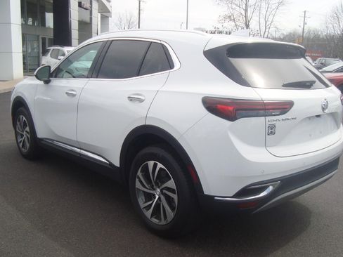 Used 2022 Buick Envision Essence w/ Technology Package I AWD/4WD image 6