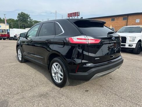 Certified 2024 Ford Edge SEL w/ Convenience Package AWD/4WD image 5