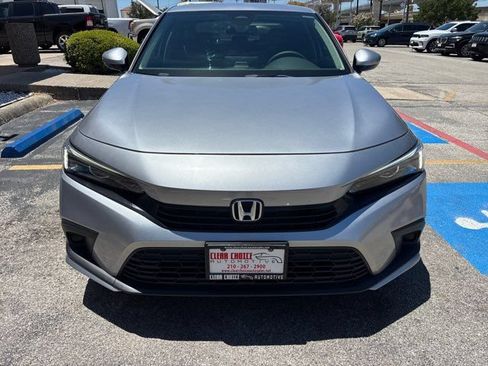 Used 2023 Honda Civic LX image 2
