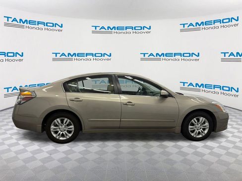 Used 2012 Nissan Altima 2.5 SL w/ 2.5SL Pkg FWD image 6