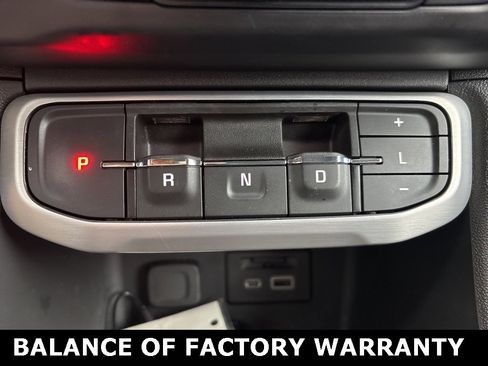 Used 2023 GMC Acadia SLE w/ Driver Convenience Package image 33