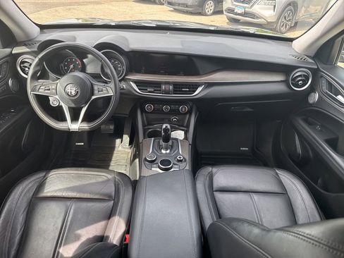 Used 2018 Alfa Romeo Stelvio Ti AWD/4WD image 16