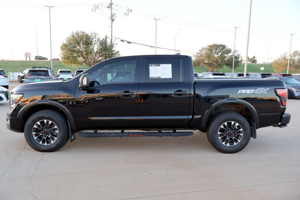 Used 2024 Nissan Titan PRO-4X w/ Pro-4x Convenience Package AWD/4WD image 2
