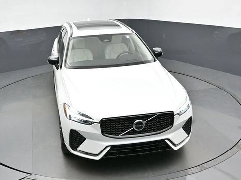 Used 2023 Volvo XC60 B5 Ultimate AWD/4WD image 42