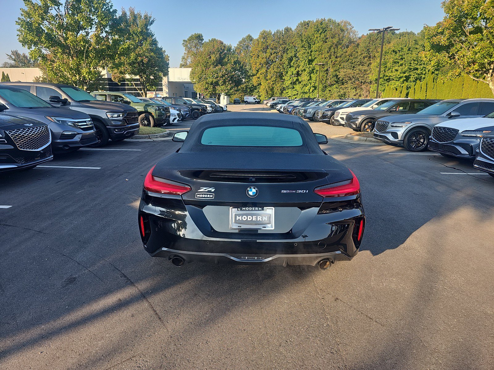 Used 2024 BMW Z4 sDrive30i w/ Premium Package RWD image 8