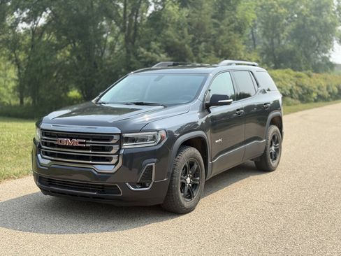 Used 2020 GMC Acadia AT4 AWD/4WD image 2