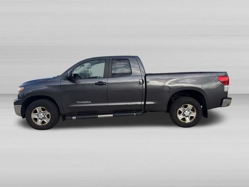 Used 2012 Toyota Tundra 4x4 Double Cab w/ Tow Pkg image 7