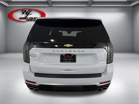 New 2026 Chevrolet Suburban High Country image 7