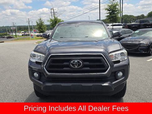 Used 2020 Toyota Tacoma SR5 RWD image 8