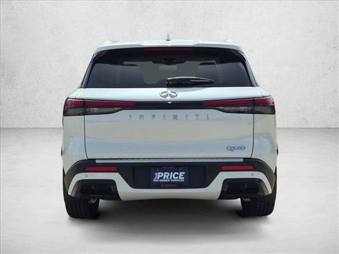 Used 2025 INFINITI QX60 Luxe w/ Cargo Package FWD image 6