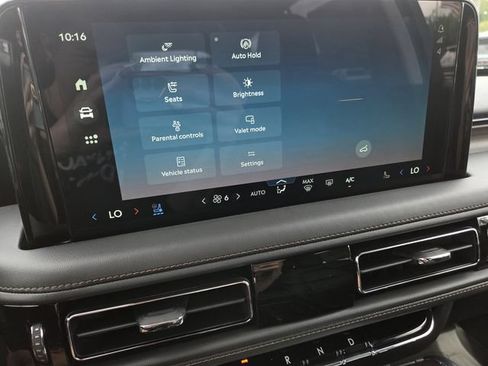 New 2026 Lincoln Aviator Reserve AWD/4WD image 8