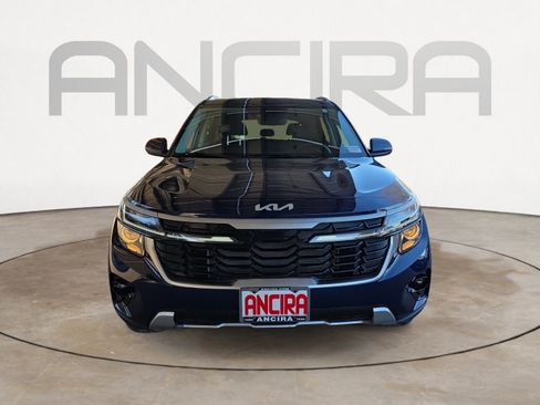 Certified 2025 Kia Seltos EX w/ EX Sunroof Package image 3