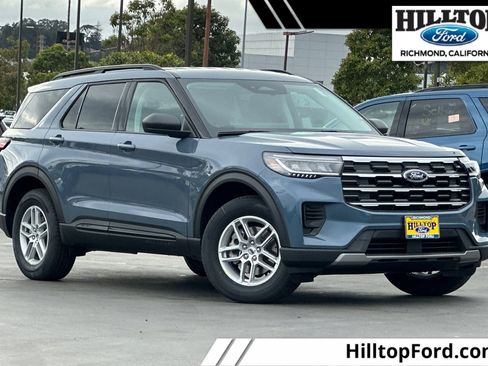 New 2026 Ford Explorer Active image 8