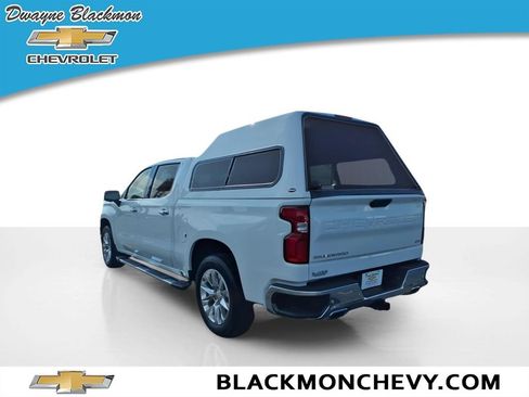Used 2021 Chevrolet Silverado 1500 LTZ w/ Technology Package AWD/4WD image 5
