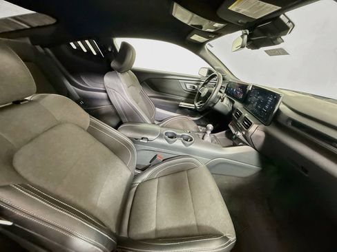 Used 2024 Ford Mustang GT RWD image 21