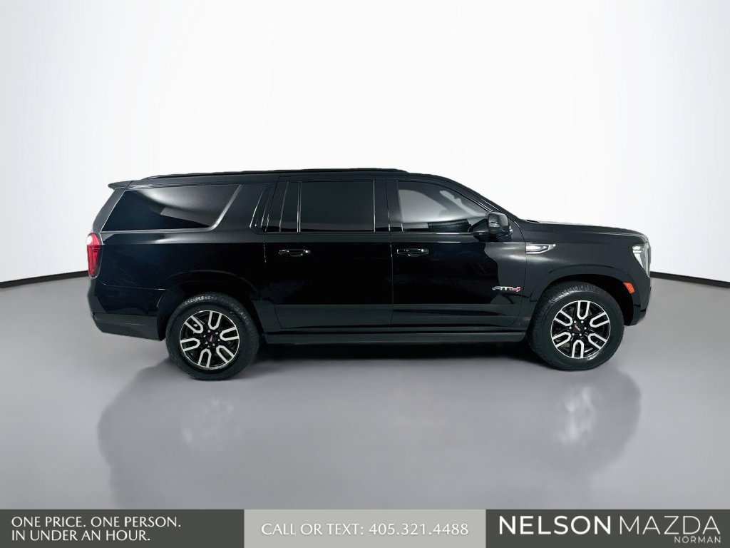 Used 2022 GMC Yukon XL AT4 AWD/4WD image 5