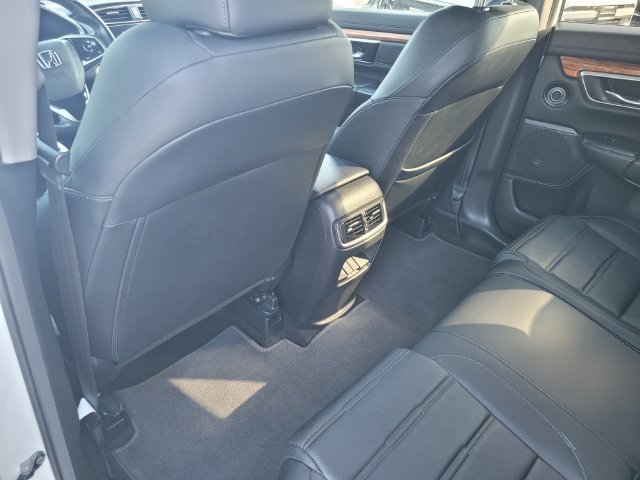 Used 2019 Honda CR-V Touring image 12