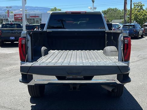 Certified 2024 GMC Sierra 2500 SLT w/ SLT Convenience Package AWD/4WD image 7