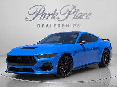 Used 2025 Ford Mustang GT Premium w/ GT Performance Package RWD image 1