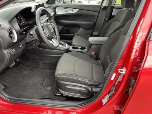 Used 2024 Kia Forte LXS FWD image 22
