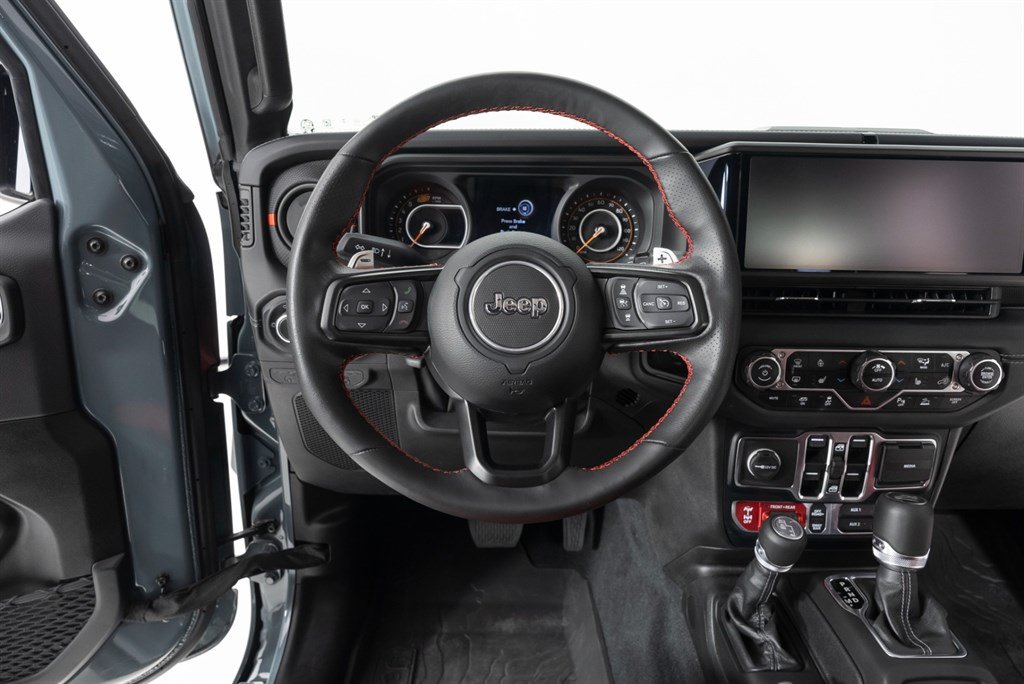 Used 2024 Jeep Wrangler Unlimited Rubicon 392 AWD/4WD image 12