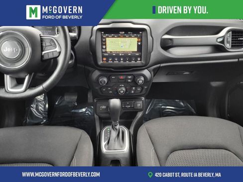 Used 2023 Jeep Renegade Altitude w/ Convenience Group I AWD/4WD image 13