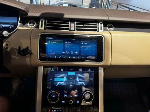 Used 2019 Land Rover Range Rover Supercharged AWD/4WD image 14