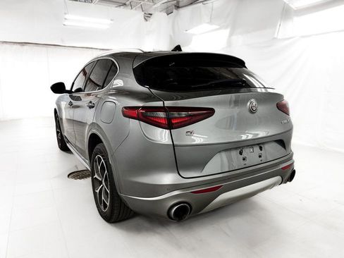Used 2020 Alfa Romeo Stelvio Ti w/ Active Blind Spot Package AWD/4WD image 4