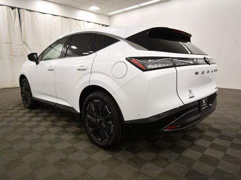 Used 2025 Nissan Murano Platinum w/ Cargo Package image 5
