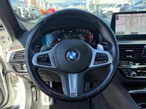Used 2022 BMW 540i w/ M Sport Package image 26