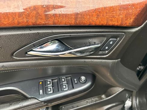 Used 2014 Cadillac SRX Premium w/ Driver Assist Package AWD/4WD image 18