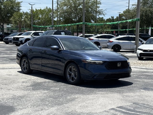 Used 2023 Honda Accord EX-L image 2