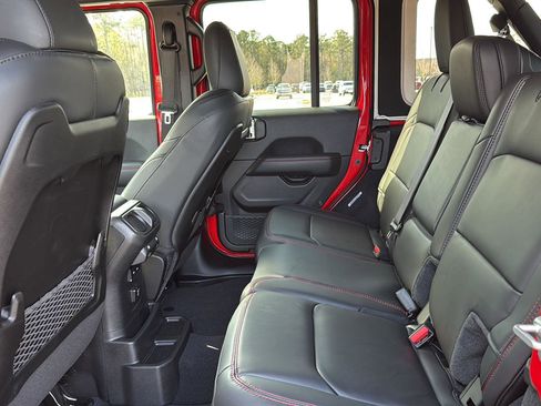 New 2026 Jeep Wrangler Unlimited Rubicon 392 w/ Quick Order Package 27X Moab AWD/4WD image 26